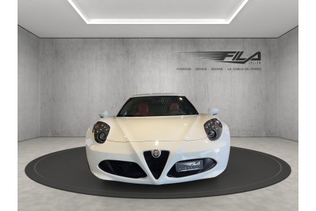 GA7F4JXEH30C_0.jpg 2