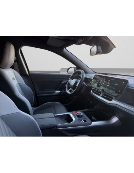 S2D9J8KFTF9U_11.jpg